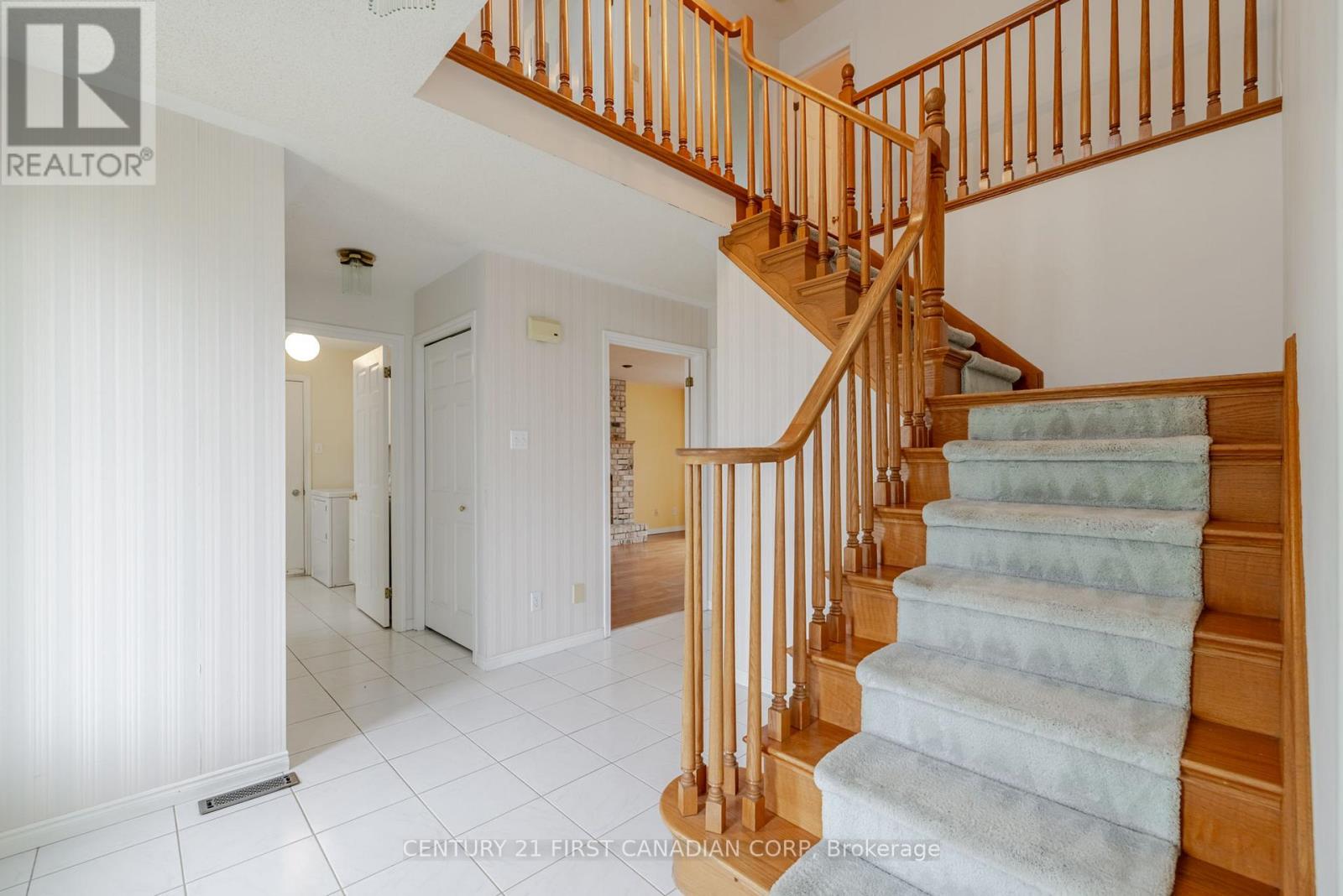 Photo 6 of 43 for 7037 Diane Crescent