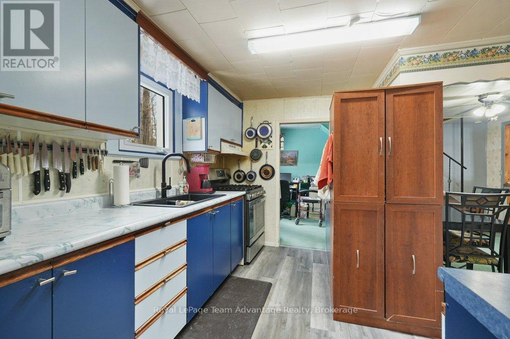 320 Mcdougall Road, Mcdougall, Ontario  P2A 2W7 - Photo 13 - X12090984