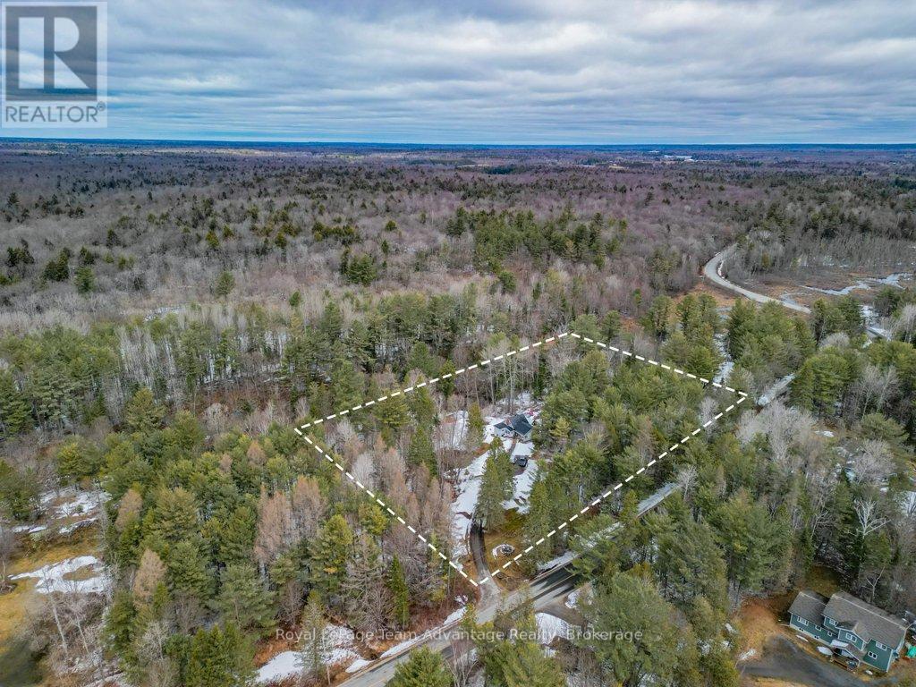 320 Mcdougall Road, Mcdougall, Ontario  P2A 2W7 - Photo 6 - X12090984