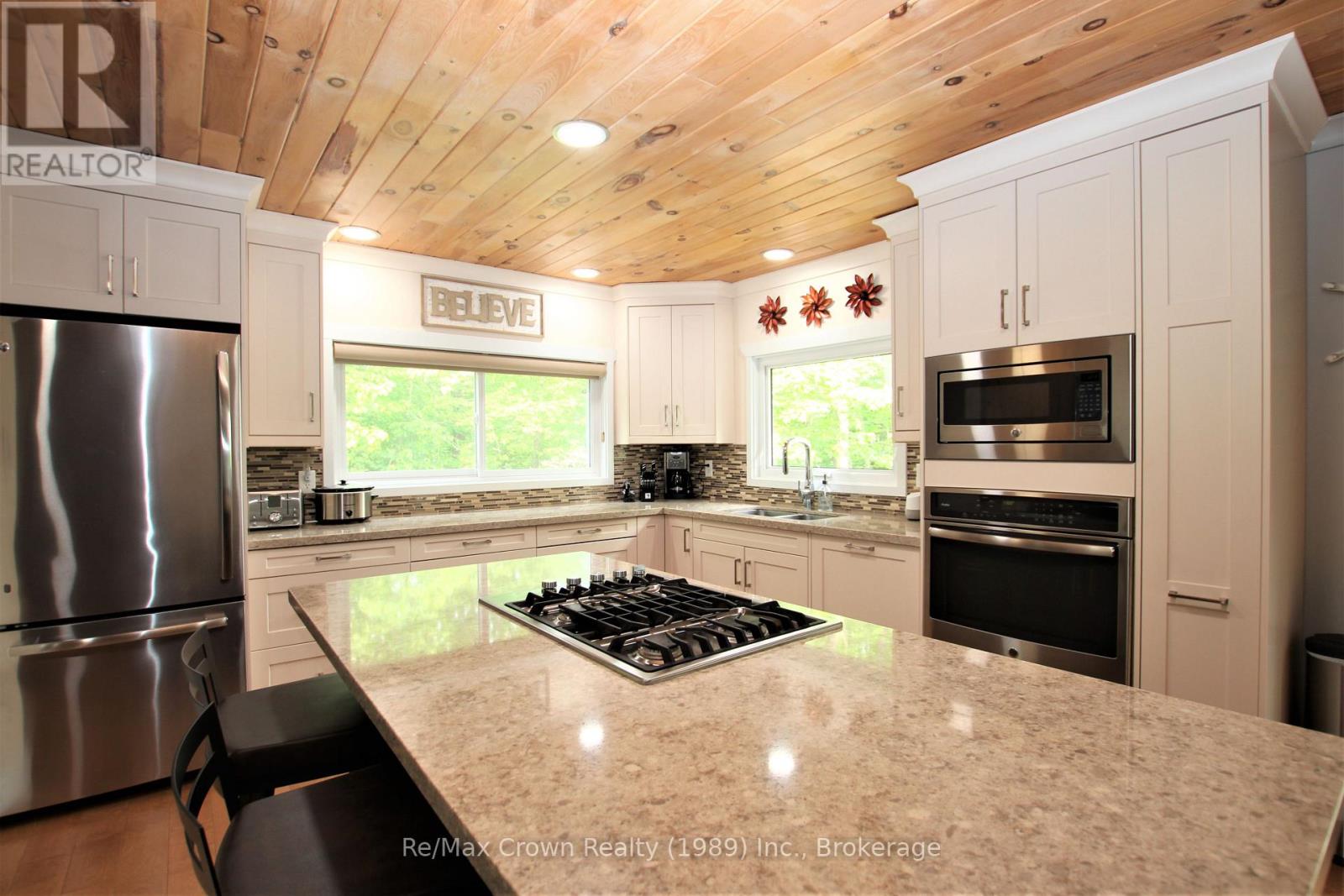 108 Murphy Drive, Parry Sound Remote Area, Ontario  P0H 1N0 - Photo 12 - X12090997