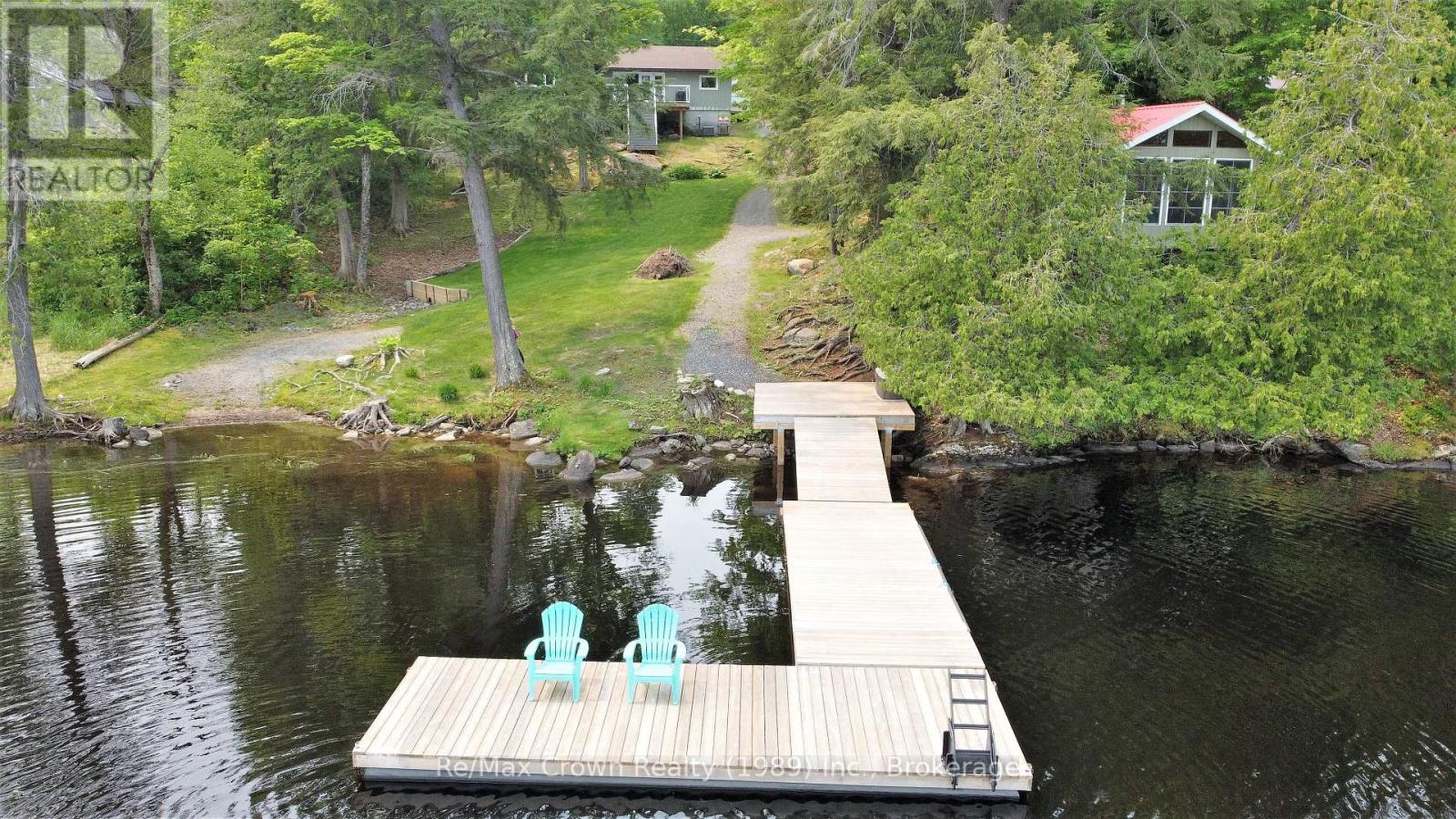 108 Murphy Drive, Parry Sound Remote Area, Ontario  P0H 1N0 - Photo 2 - X12090997