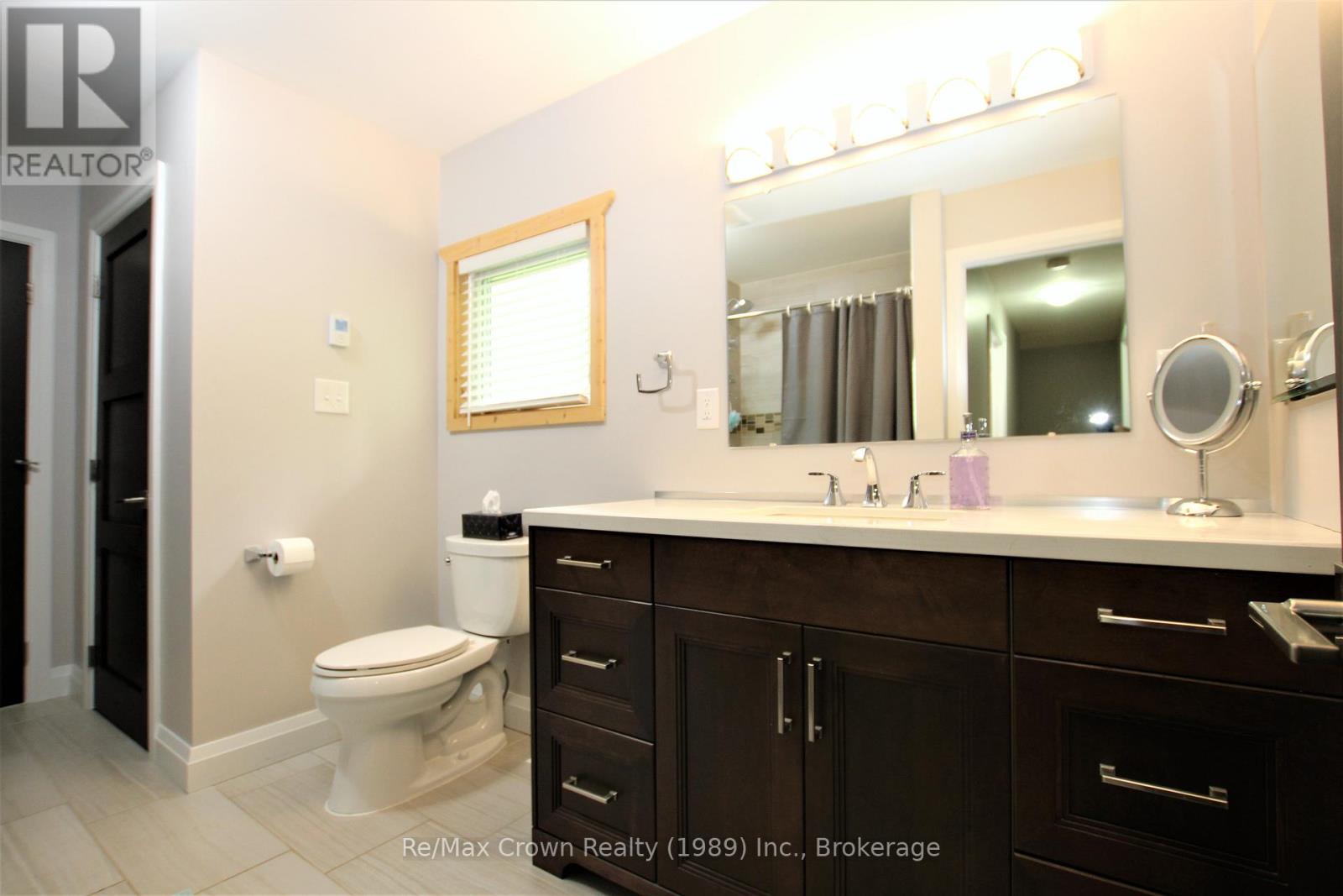 108 Murphy Drive, Parry Sound Remote Area, Ontario  P0H 1N0 - Photo 21 - X12090997
