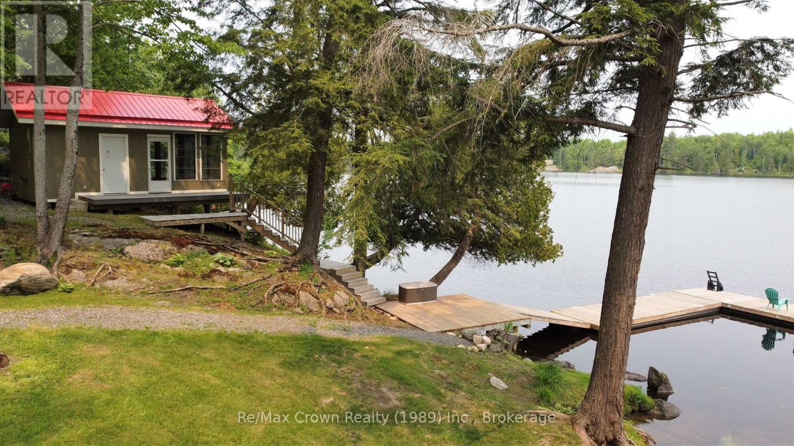 108 Murphy Drive, Parry Sound Remote Area, Ontario  P0H 1N0 - Photo 38 - X12090997