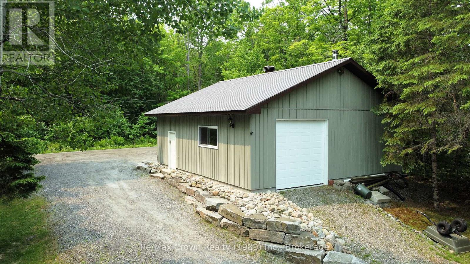 108 Murphy Drive, Parry Sound Remote Area, Ontario  P0H 1N0 - Photo 44 - X12090997