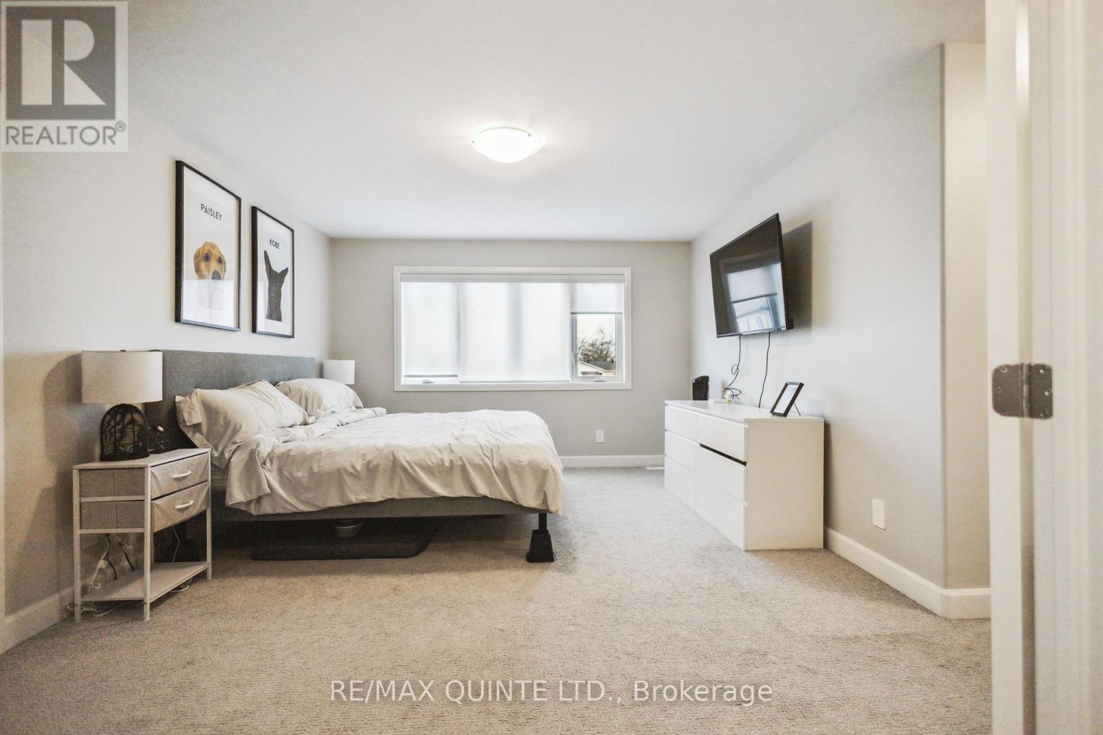 70 Riverstone Way, Belleville (Thurlow Ward), Ontario  K8N 0S6 - Photo 19 - X12090937