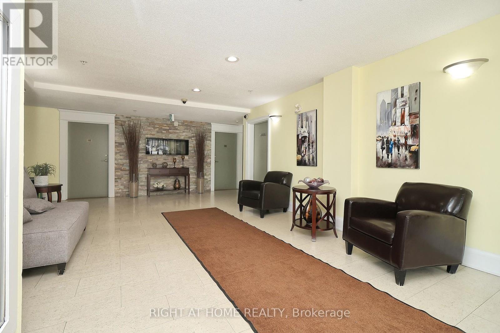 2206 - 6 Dayspring Circle, Brampton, Ontario  L6P 2Z6 - Photo 7 - W12091011