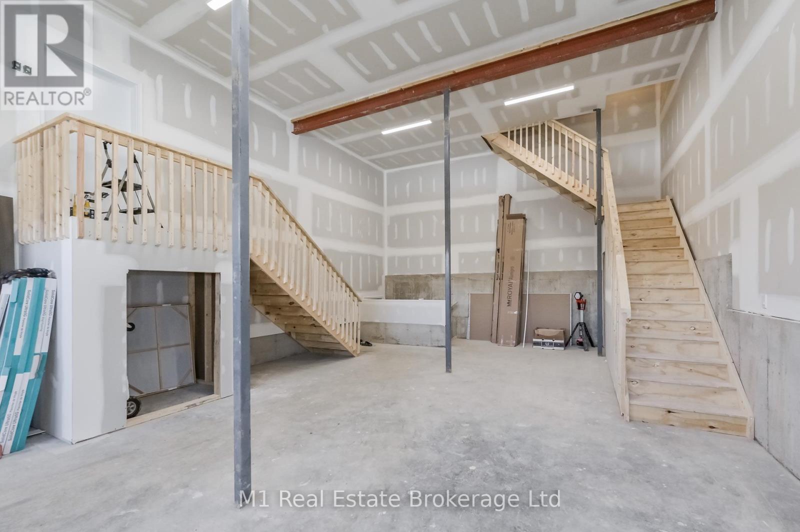 433 South River Road, Centre Wellington, Ontario  N0B 1S0 - Photo 44 - X12065546
