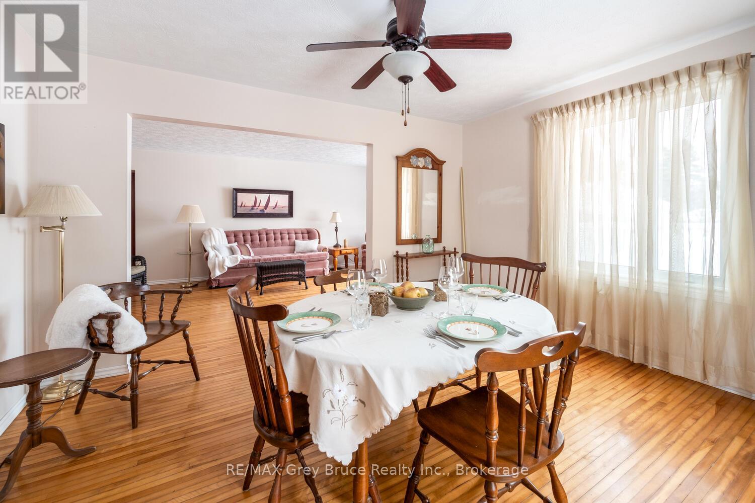 412 Scott Street, South Bruce Peninsula, Ontario  N0H 2T0 - Photo 13 - X12011822