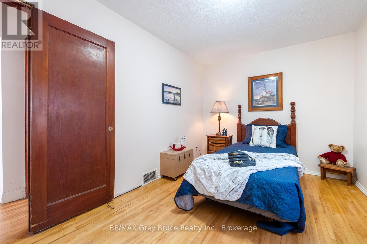 412 Scott Street, South Bruce Peninsula, Ontario  N0H 2T0 - Photo 20 - X12011822