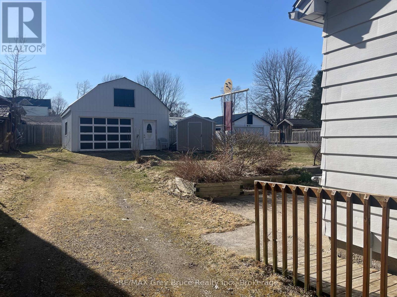 412 Scott Street, South Bruce Peninsula, Ontario  N0H 2T0 - Photo 32 - X12011822