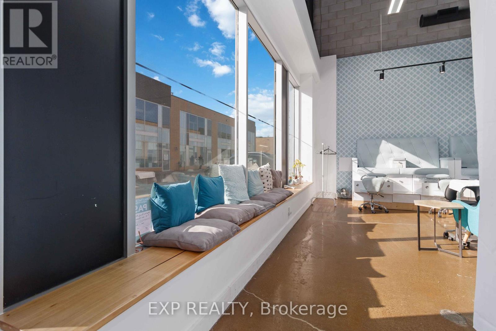 57 - 1215 Queens Way E, Mississauga, Ontario  L4Y 0G4 - Photo 6 - W12089192