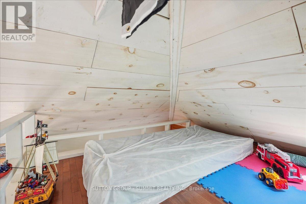 40 Hoover Point Lane, Haldimand, Ontario  N0A 1P0 - Photo 26 - X12089819
