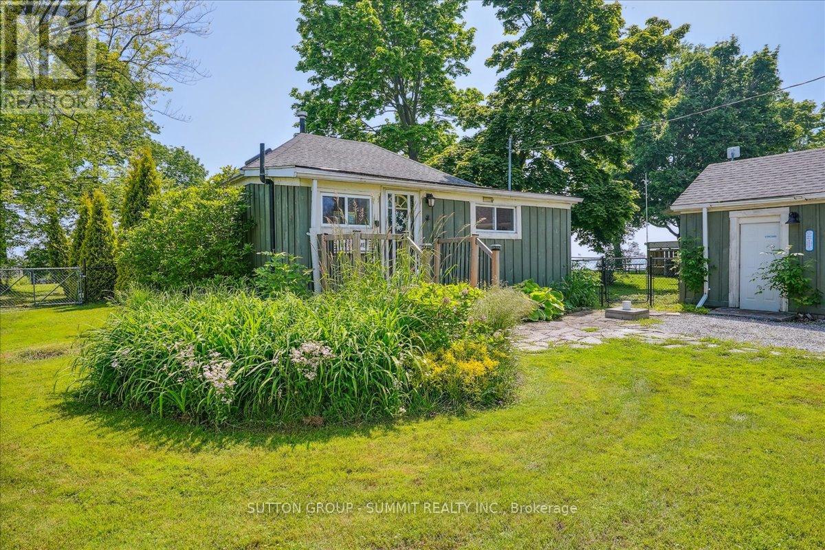 40 Hoover Point Lane, Haldimand, Ontario  N0A 1P0 - Photo 8 - X12089819
