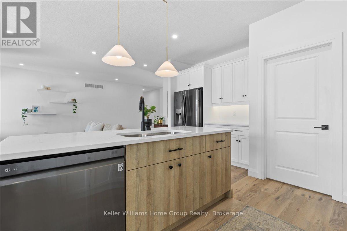 113 Walsh Street, Wellington North, Ontario  N0G 1A0 - Photo 15 - X12091022