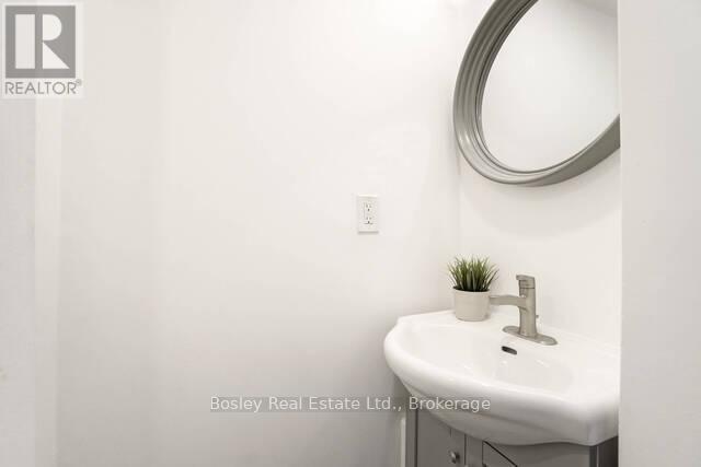 124 West Avenue N, Hamilton, Ontario  L8L 5C3 - Photo 16 - X12091032