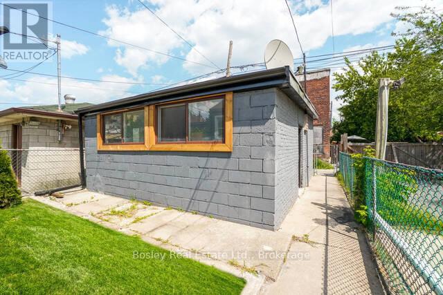 124 West Avenue N, Hamilton, Ontario  L8L 5C3 - Photo 36 - X12091032