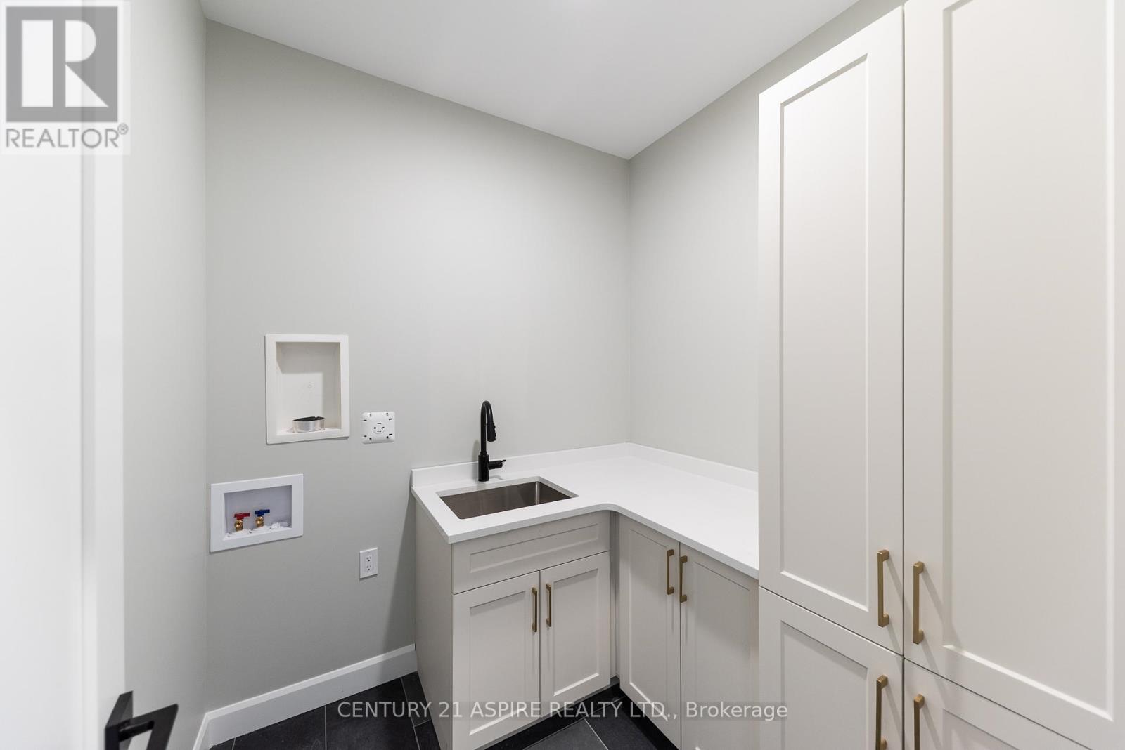 389 Patricia Avenue, Pembroke, Ontario  K8A 7Y2 - Photo 14 - X12090700