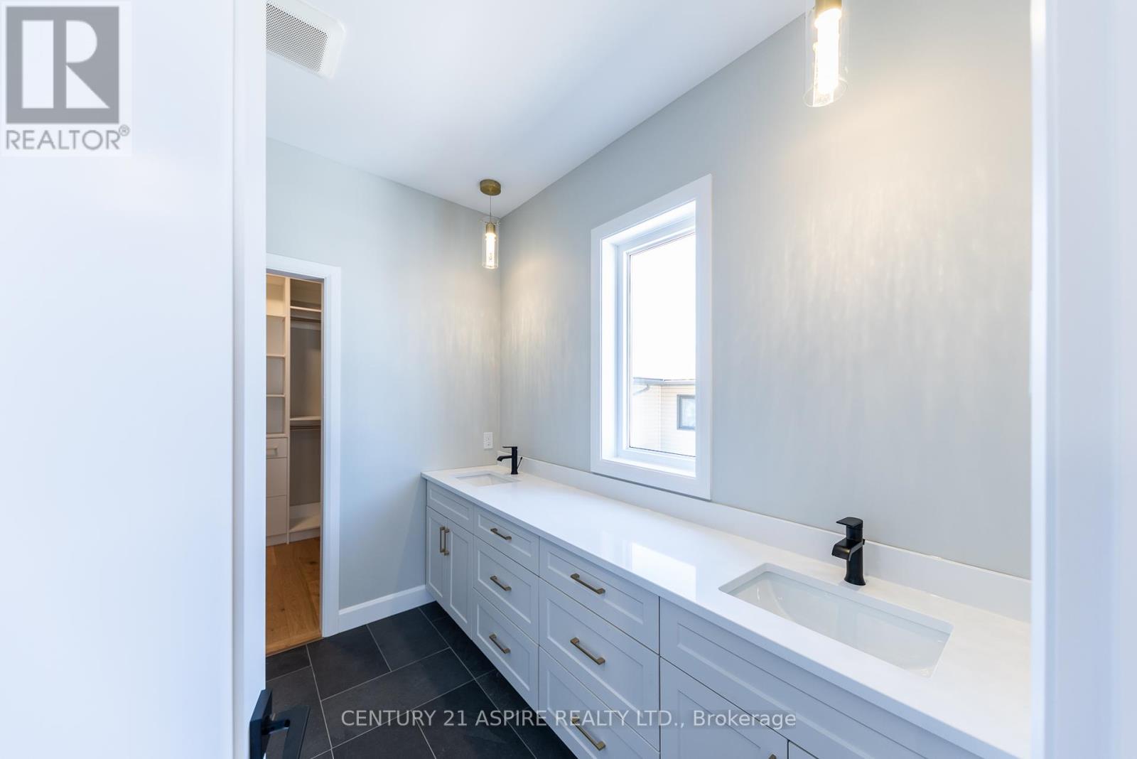 389 Patricia Avenue, Pembroke, Ontario  K8A 7Y2 - Photo 24 - X12090700