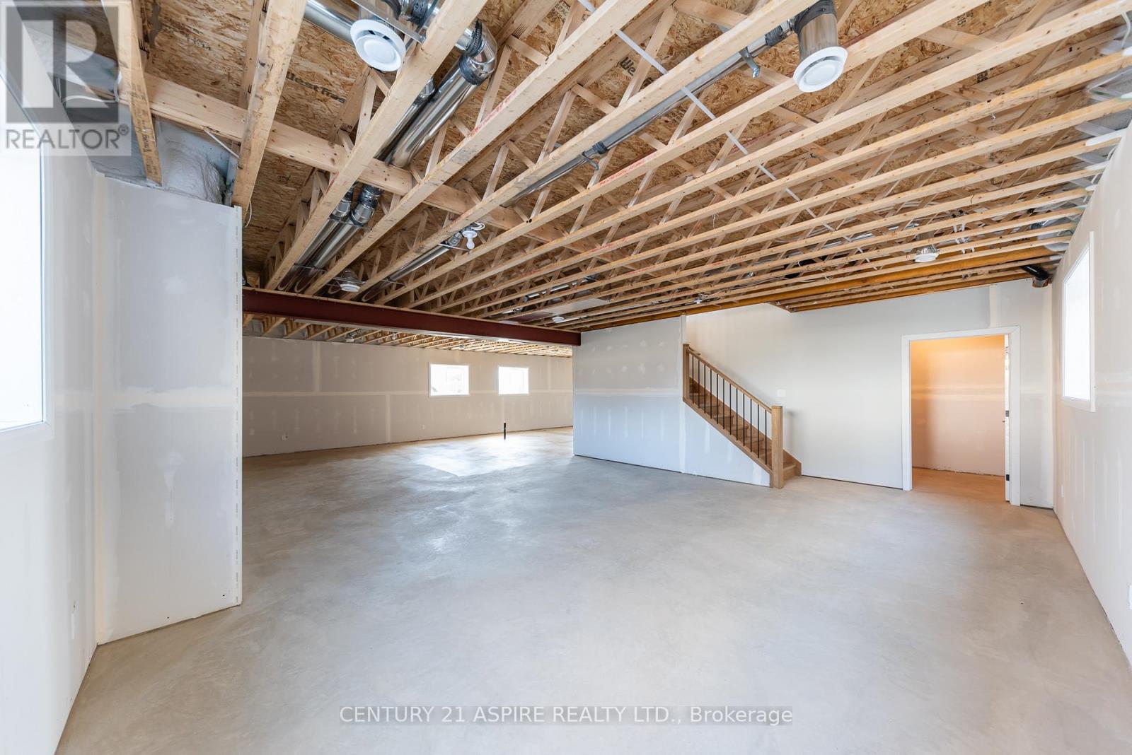 389 Patricia Avenue, Pembroke, Ontario  K8A 7Y2 - Photo 28 - X12090700