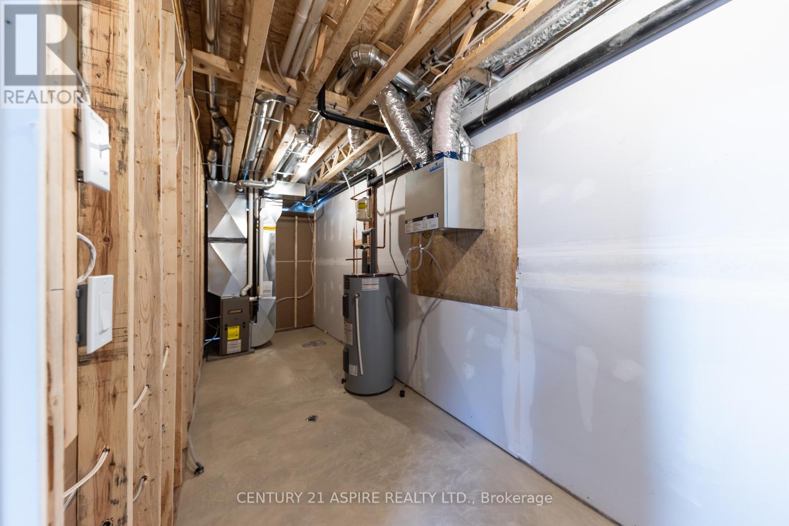 389 Patricia Avenue, Pembroke, Ontario  K8A 7Y2 - Photo 32 - X12090700