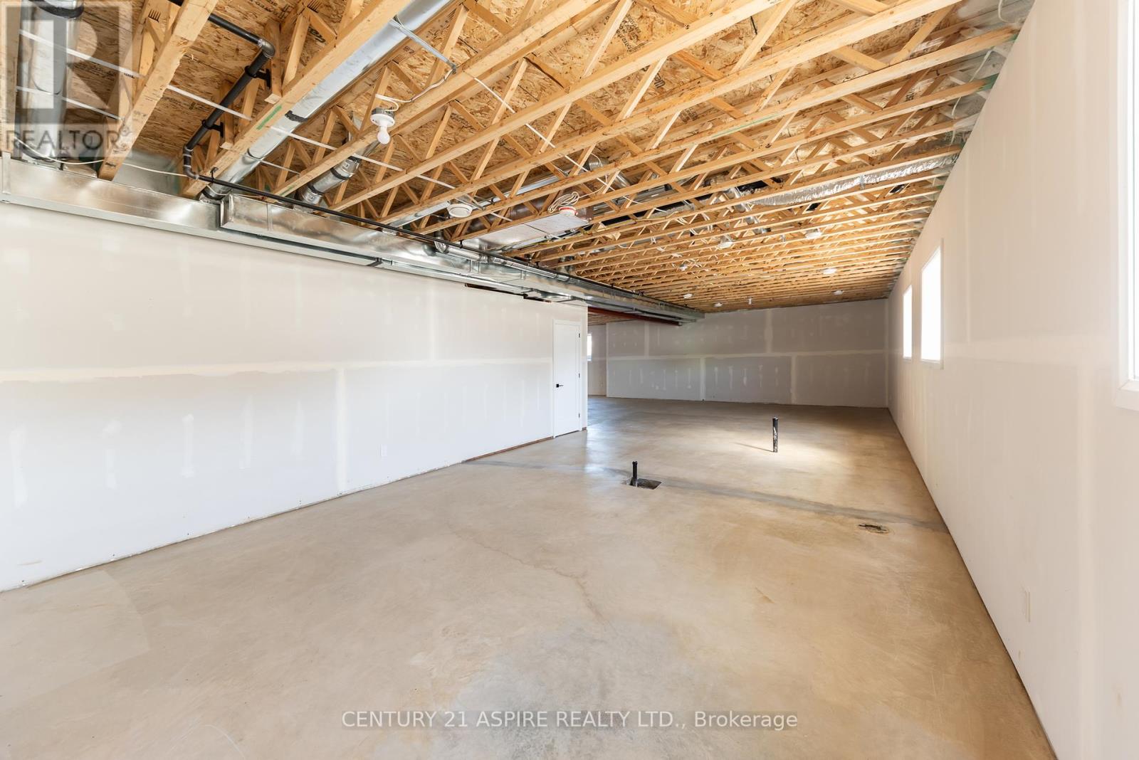 389 Patricia Avenue, Pembroke, Ontario  K8A 7Y2 - Photo 31 - X12090700