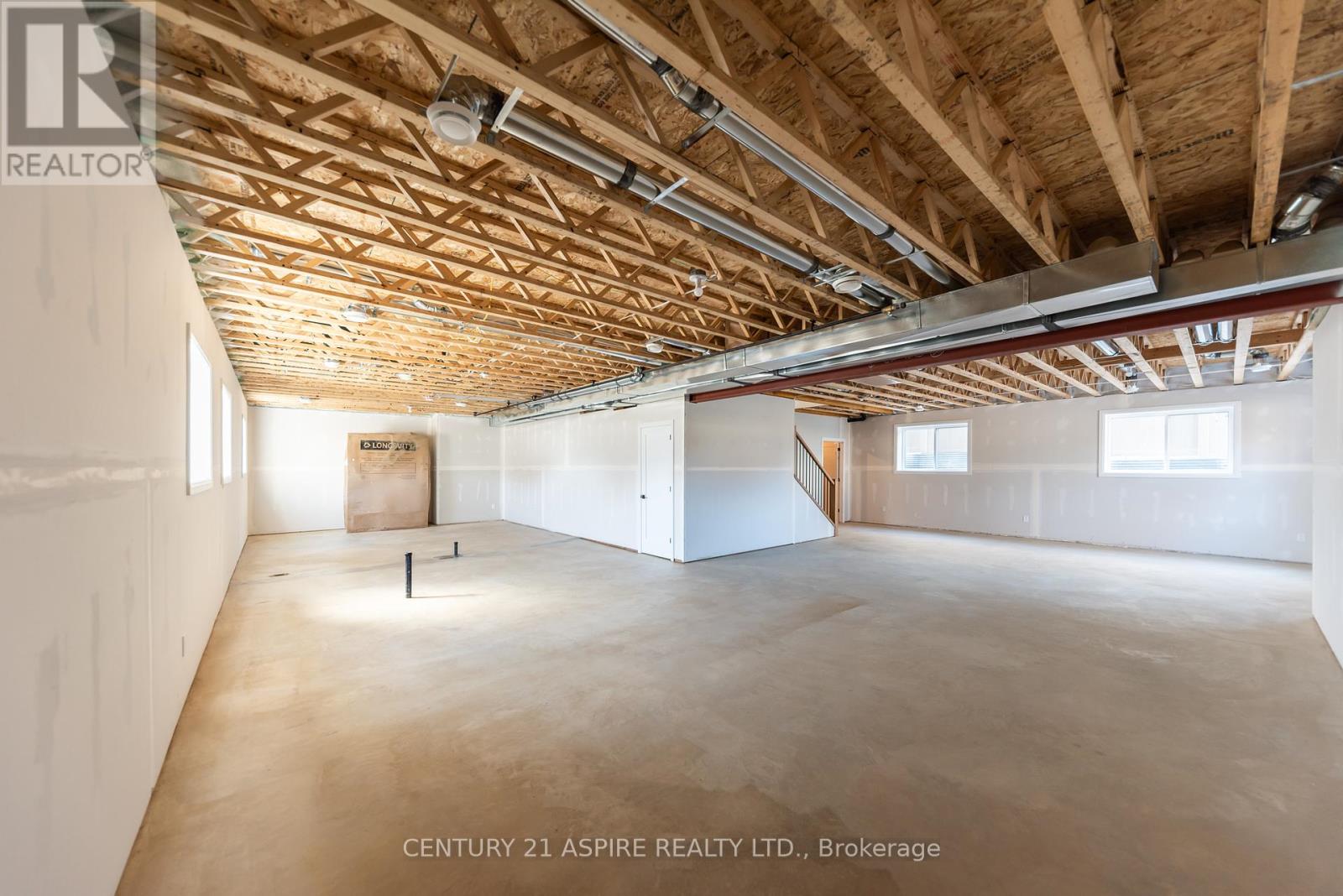 389 Patricia Avenue, Pembroke, Ontario  K8A 7Y2 - Photo 30 - X12090700