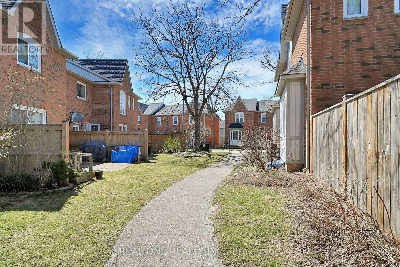 47b - 5865 Dalebrook Crescent, Mississauga, Ontario  L5M 5X1 - Photo 33 - W12091029