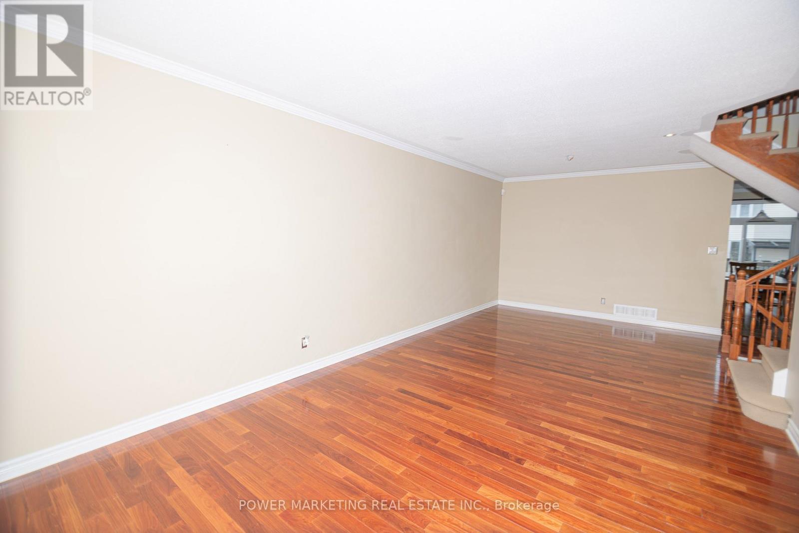 Property at 120 TAPESTRY DRIVE image 5