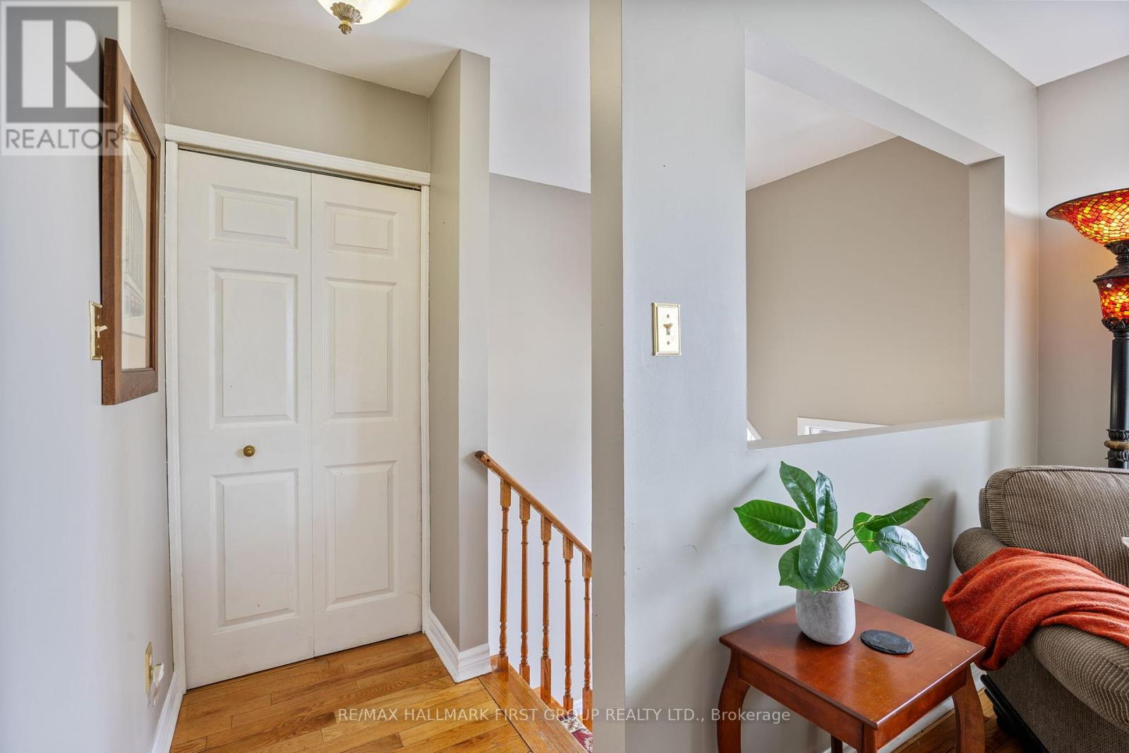 676 Frobisher Court, Oshawa, Ontario  L1J 8M9 - Photo 8 - E12091085