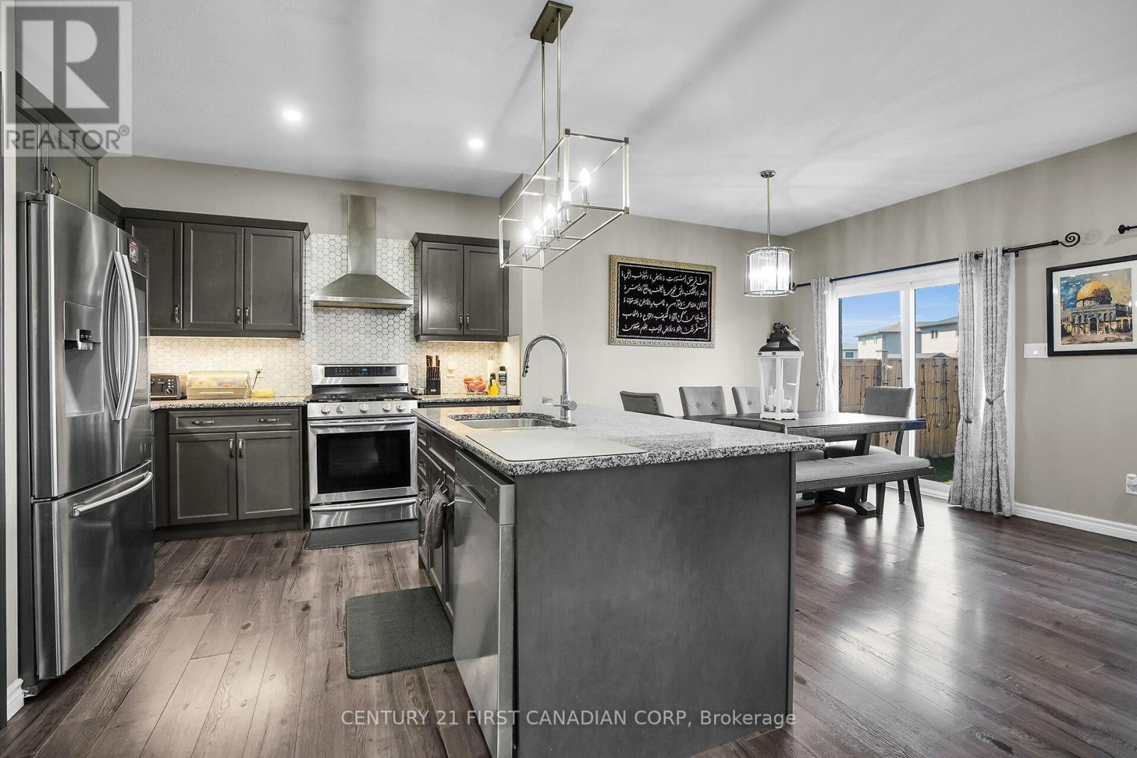 1249 Sandbar Street, London North, Ontario  N6G 0Y3 - Photo 7 - X12091065