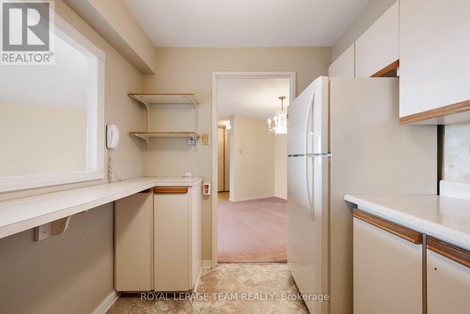 1101 - 1081 Ambleside Drive, Ottawa, Ontario  K2B 8C8 - Photo 10 - X12091106