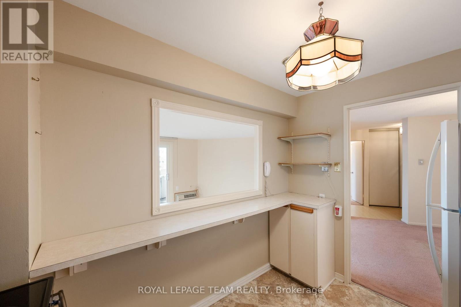 1101 - 1081 Ambleside Drive, Ottawa, Ontario  K2B 8C8 - Photo 9 - X12091106