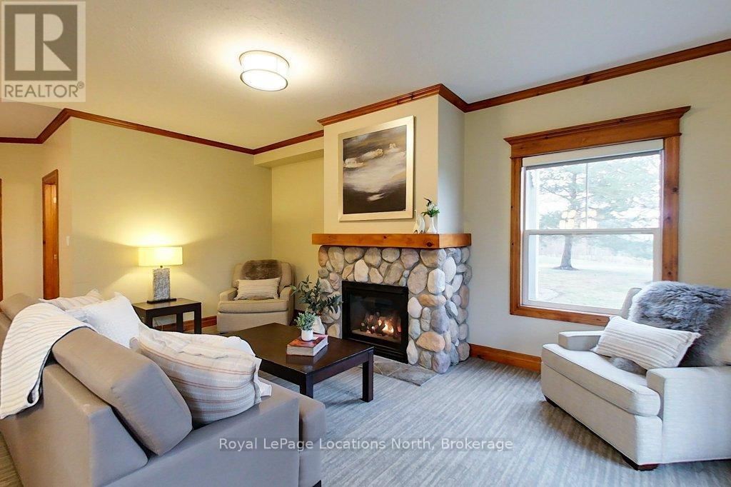 109 - 184 Snowbridge Way, Blue Mountains, Ontario  L9Y 3Z2 - Photo 6 - X12091048