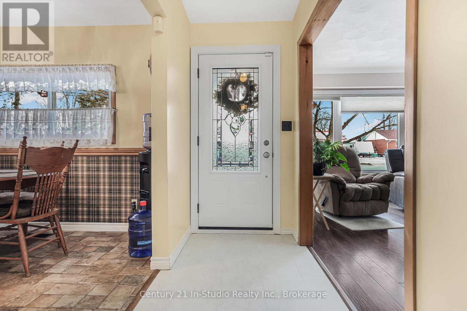 22 Herbert Avenue, Grey Highlands, Ontario  N0C 1H0 - Photo 12 - X12091091