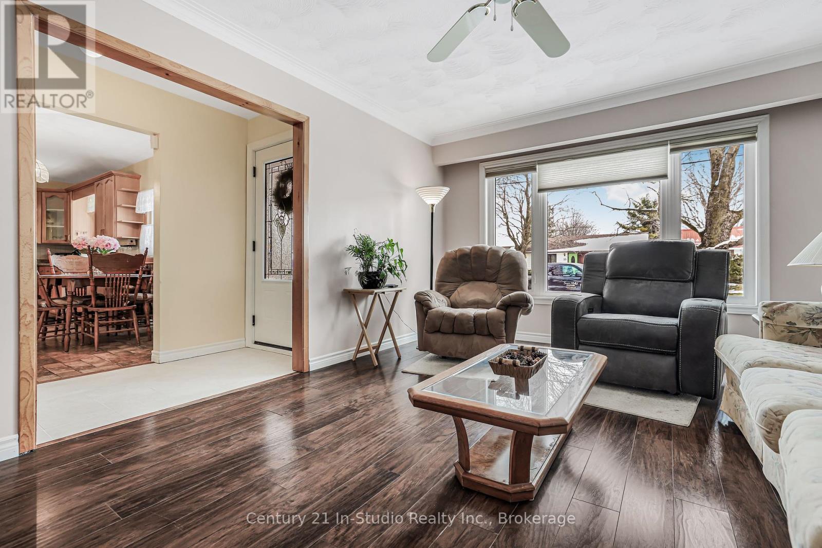 22 Herbert Avenue, Grey Highlands, Ontario  N0C 1H0 - Photo 17 - X12091091