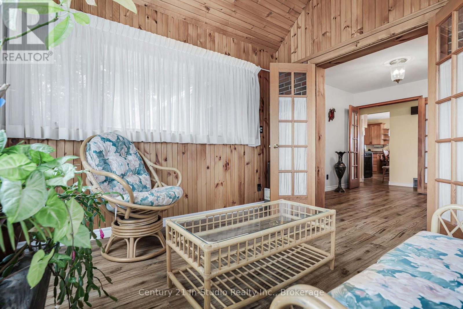22 Herbert Avenue, Grey Highlands, Ontario  N0C 1H0 - Photo 24 - X12091091