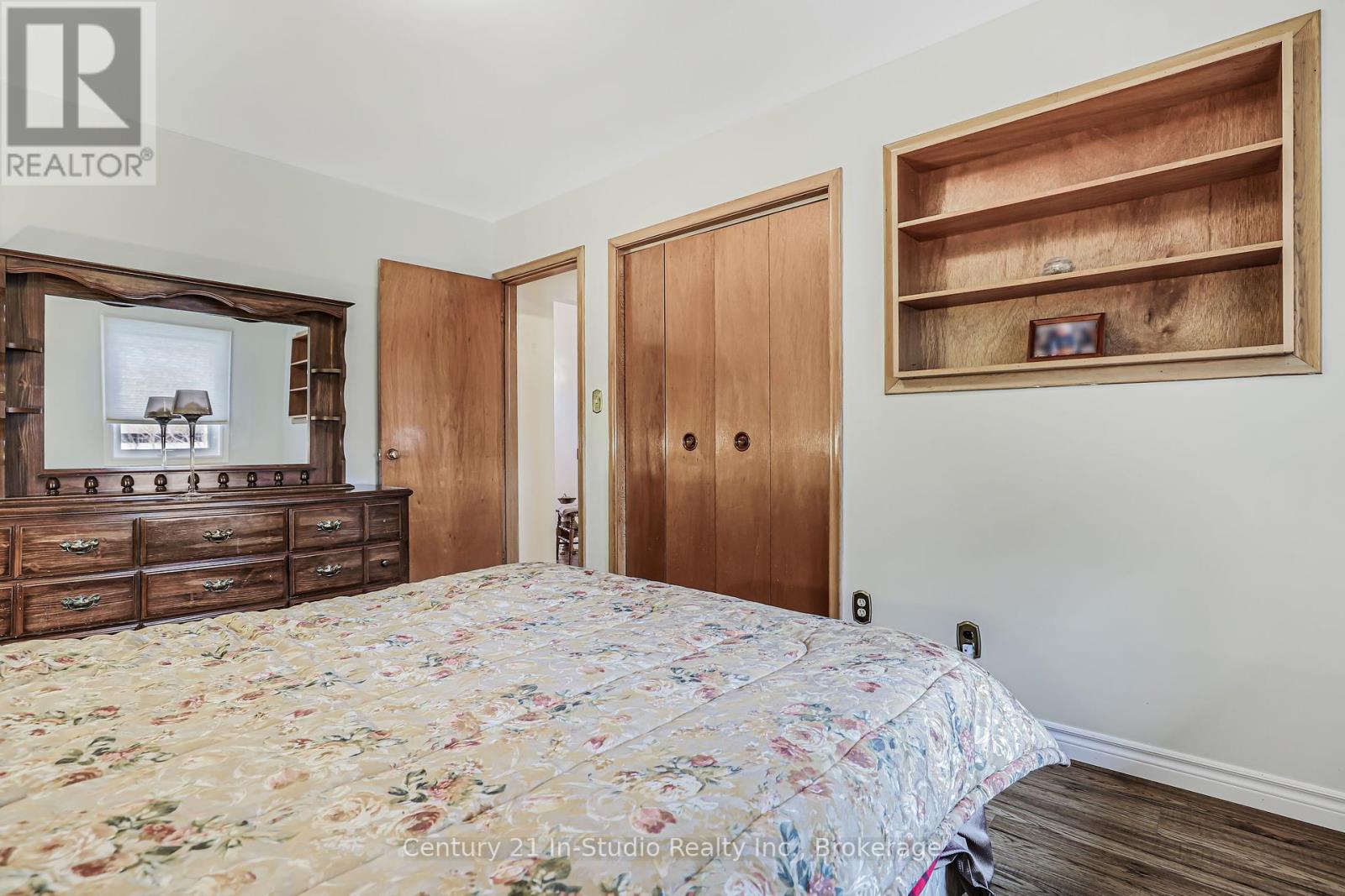 22 Herbert Avenue, Grey Highlands, Ontario  N0C 1H0 - Photo 26 - X12091091