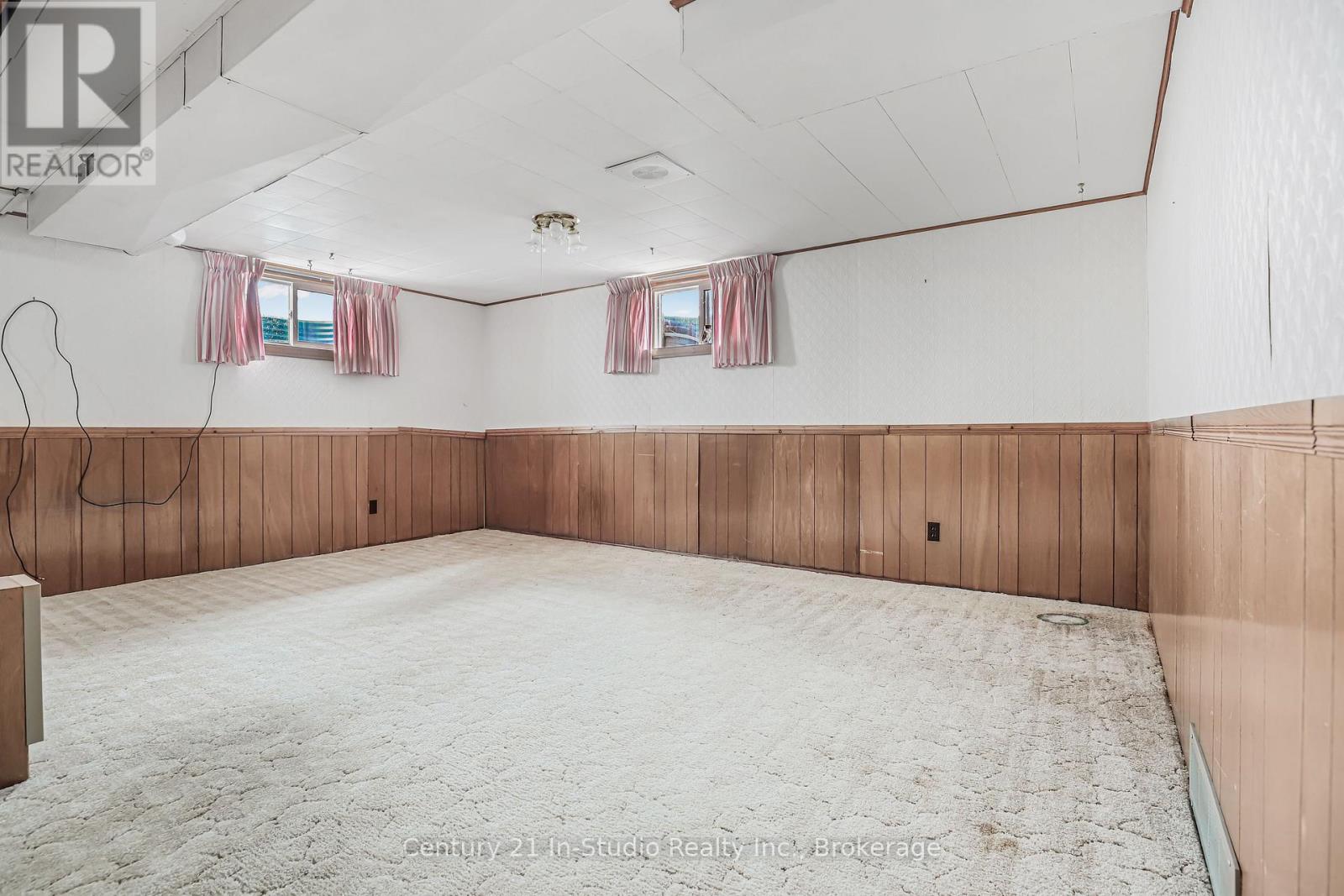 22 Herbert Avenue, Grey Highlands, Ontario  N0C 1H0 - Photo 29 - X12091091
