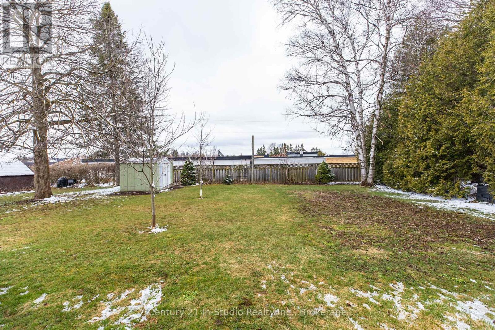 22 Herbert Avenue, Grey Highlands, Ontario  N0C 1H0 - Photo 36 - X12091091