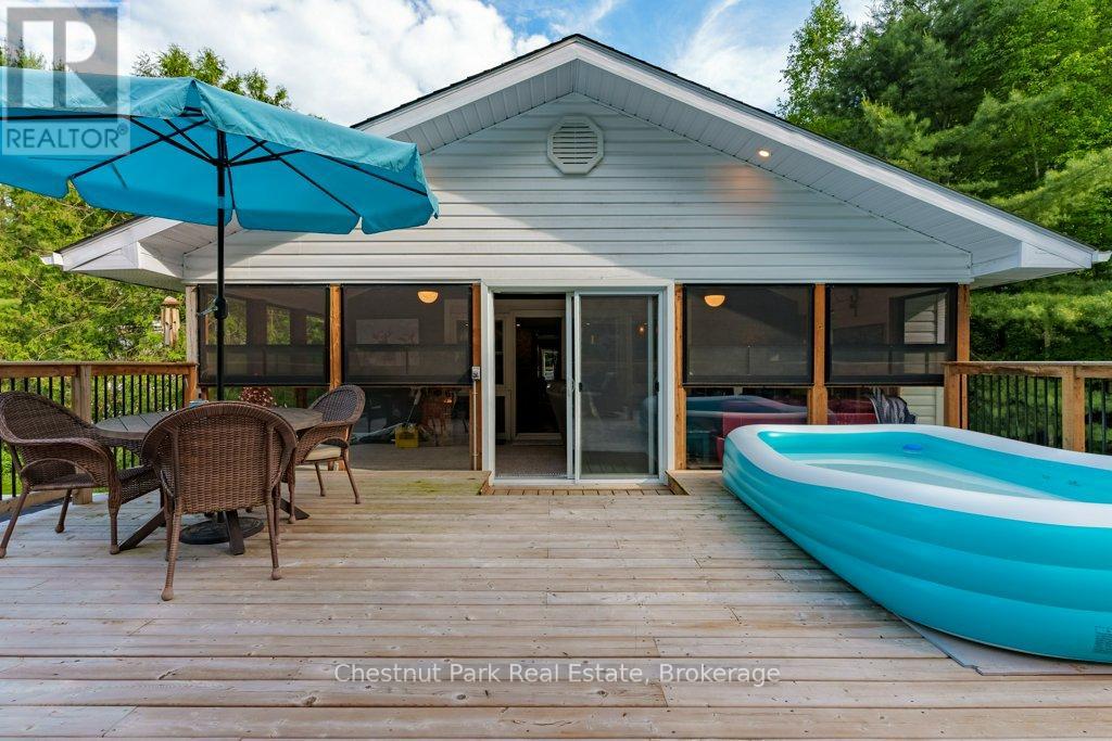 256 Woodland Drive, Huntsville, Ontario  P1H 1A6 - Photo 10 - X12091109