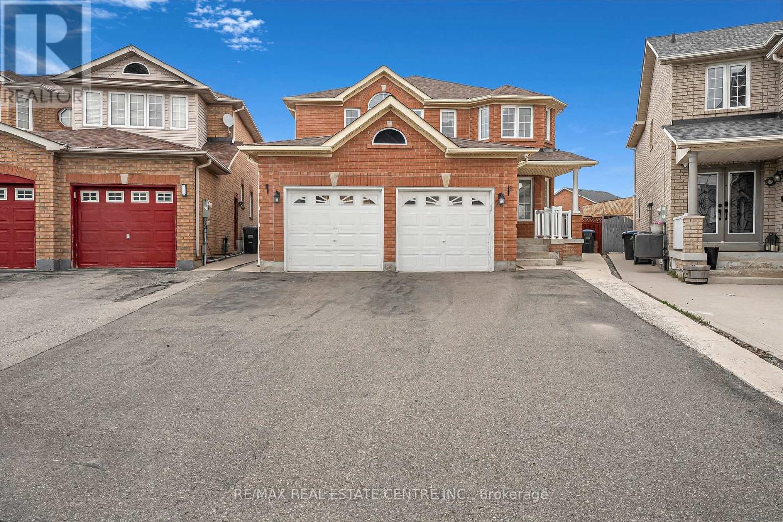 Property at 26 HEFFERON COURT image 1