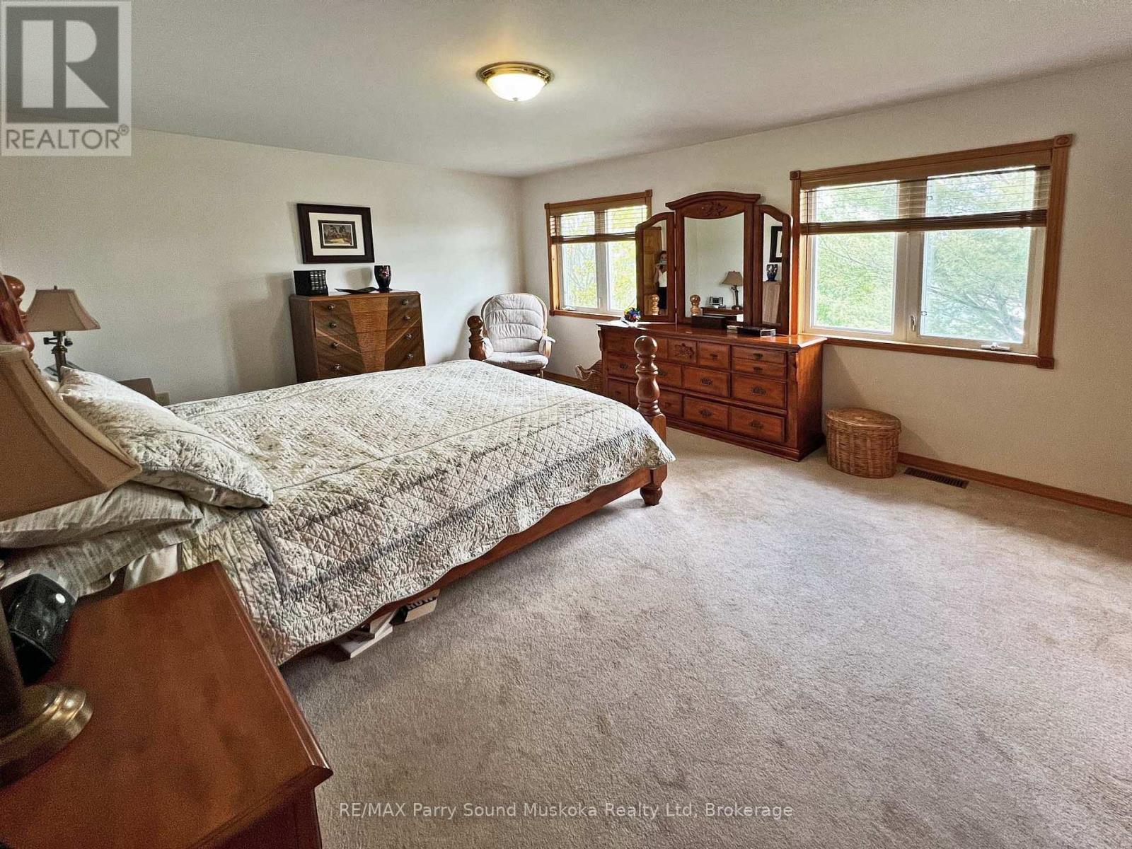 17 Martha Drive, Mckellar, Ontario  P0G 1C0 - Photo 18 - X12047150