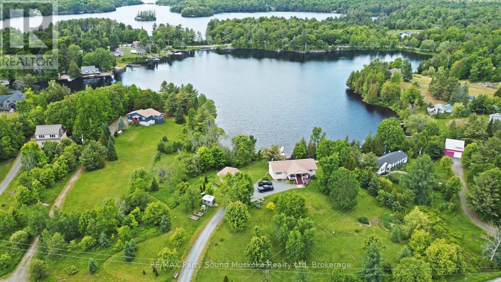 17 Martha Drive, Mckellar, Ontario  P0G 1C0 - Photo 2 - X12047150