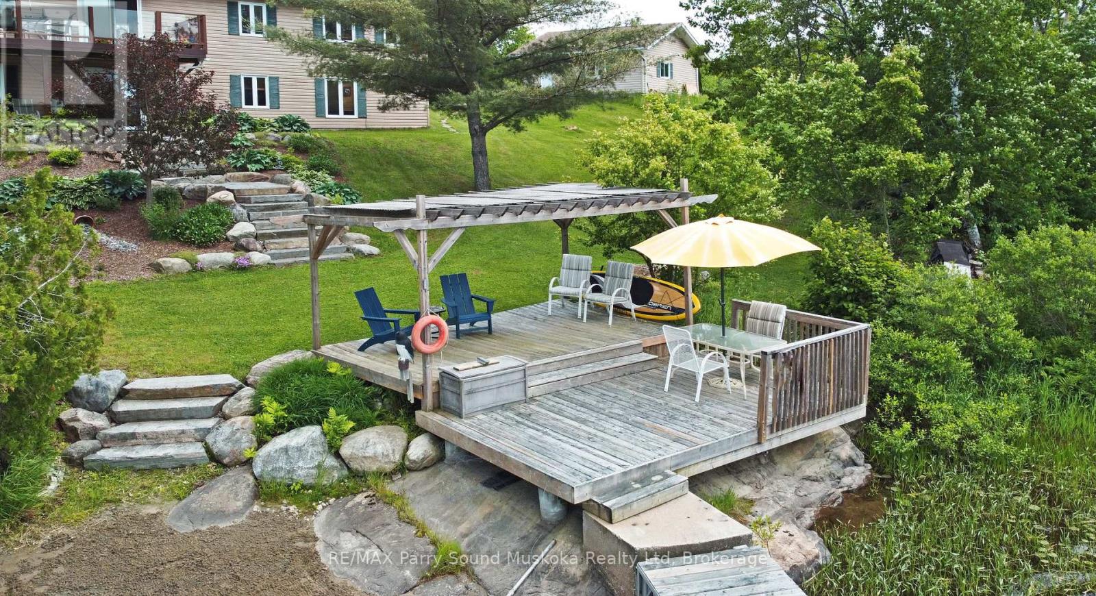 17 Martha Drive, Mckellar, Ontario  P0G 1C0 - Photo 3 - X12047150