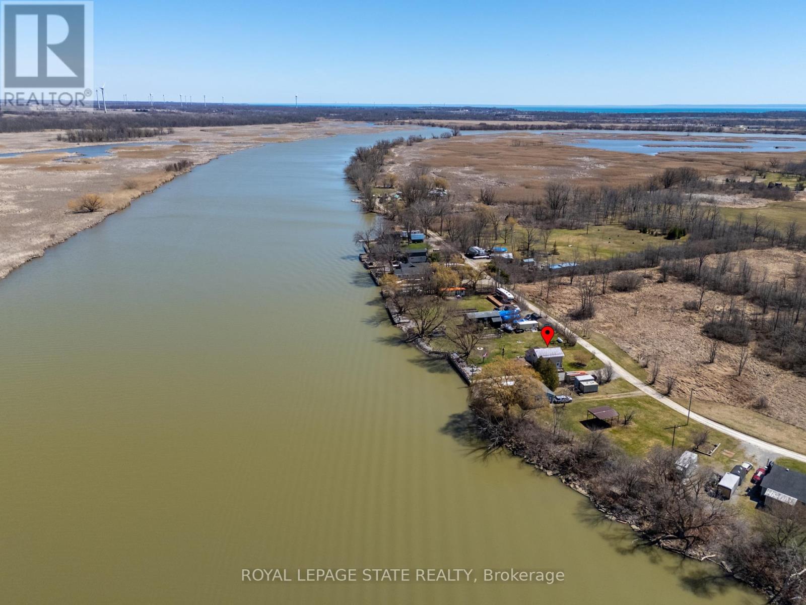 Property at 39 WILLOW LINE image 3