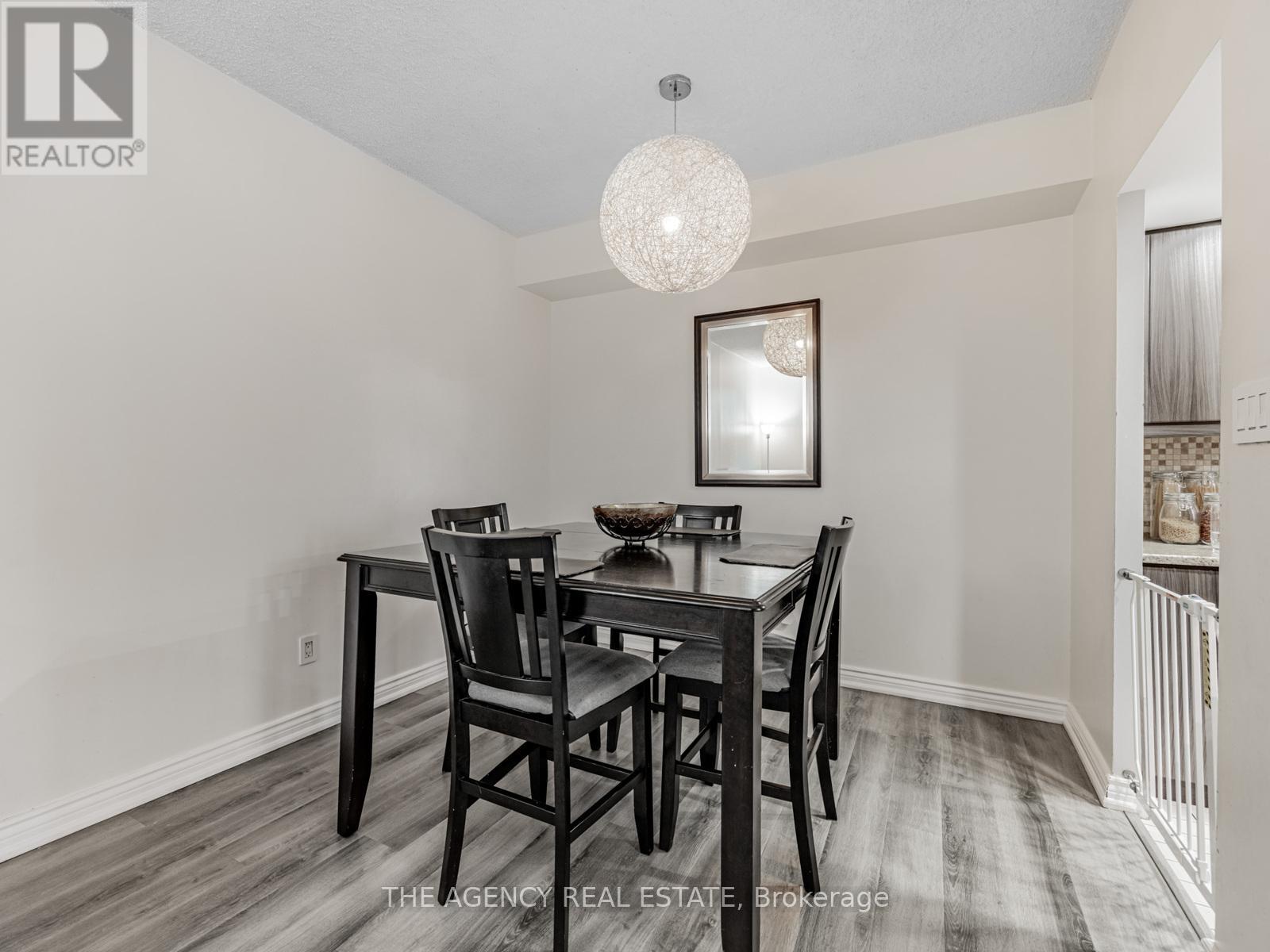 107 - 5 Lisa Street, Brampton, Ontario  L6T 4T4 - Photo 12 - W12091112