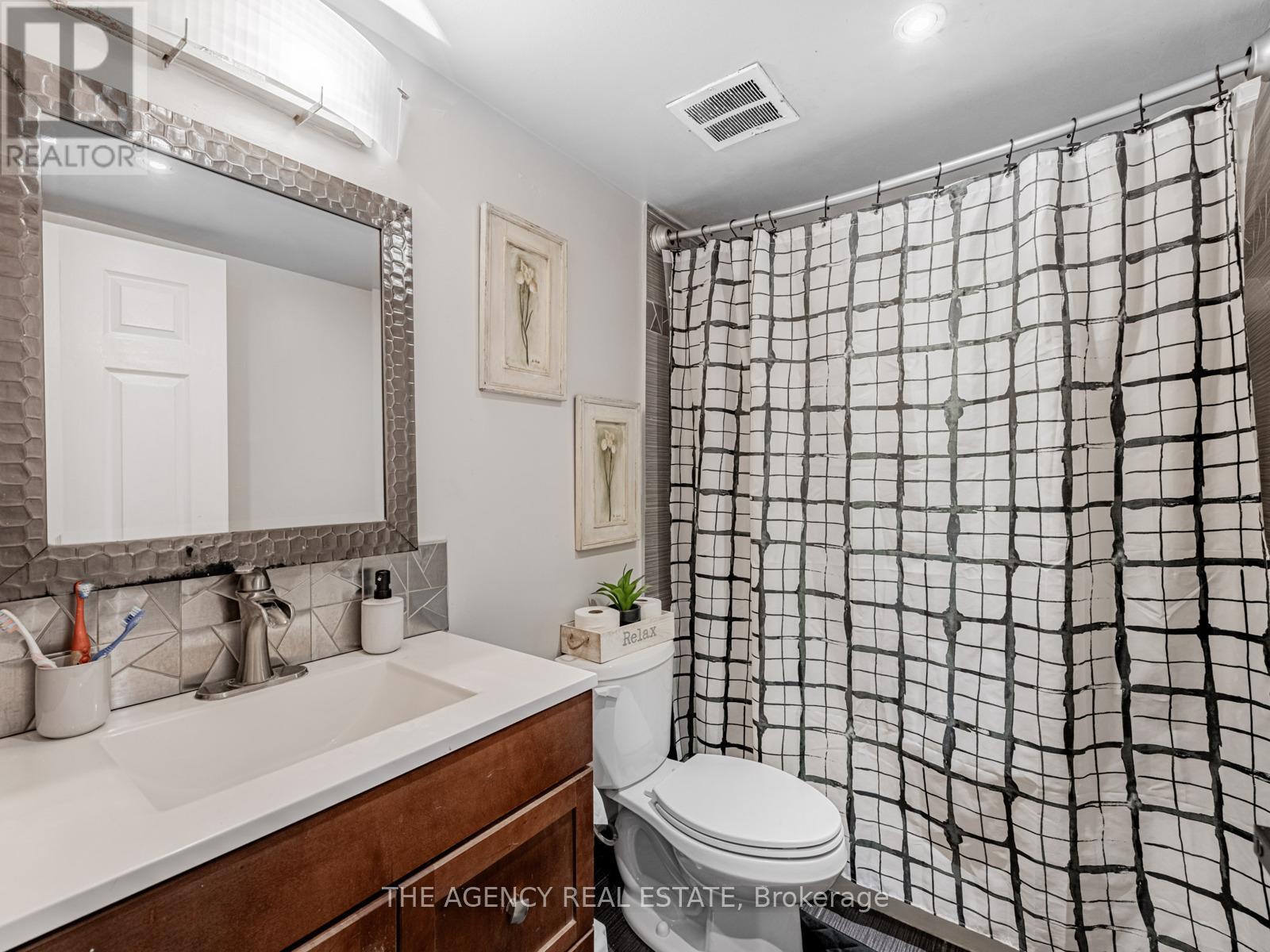 107 - 5 Lisa Street, Brampton, Ontario  L6T 4T4 - Photo 20 - W12091112