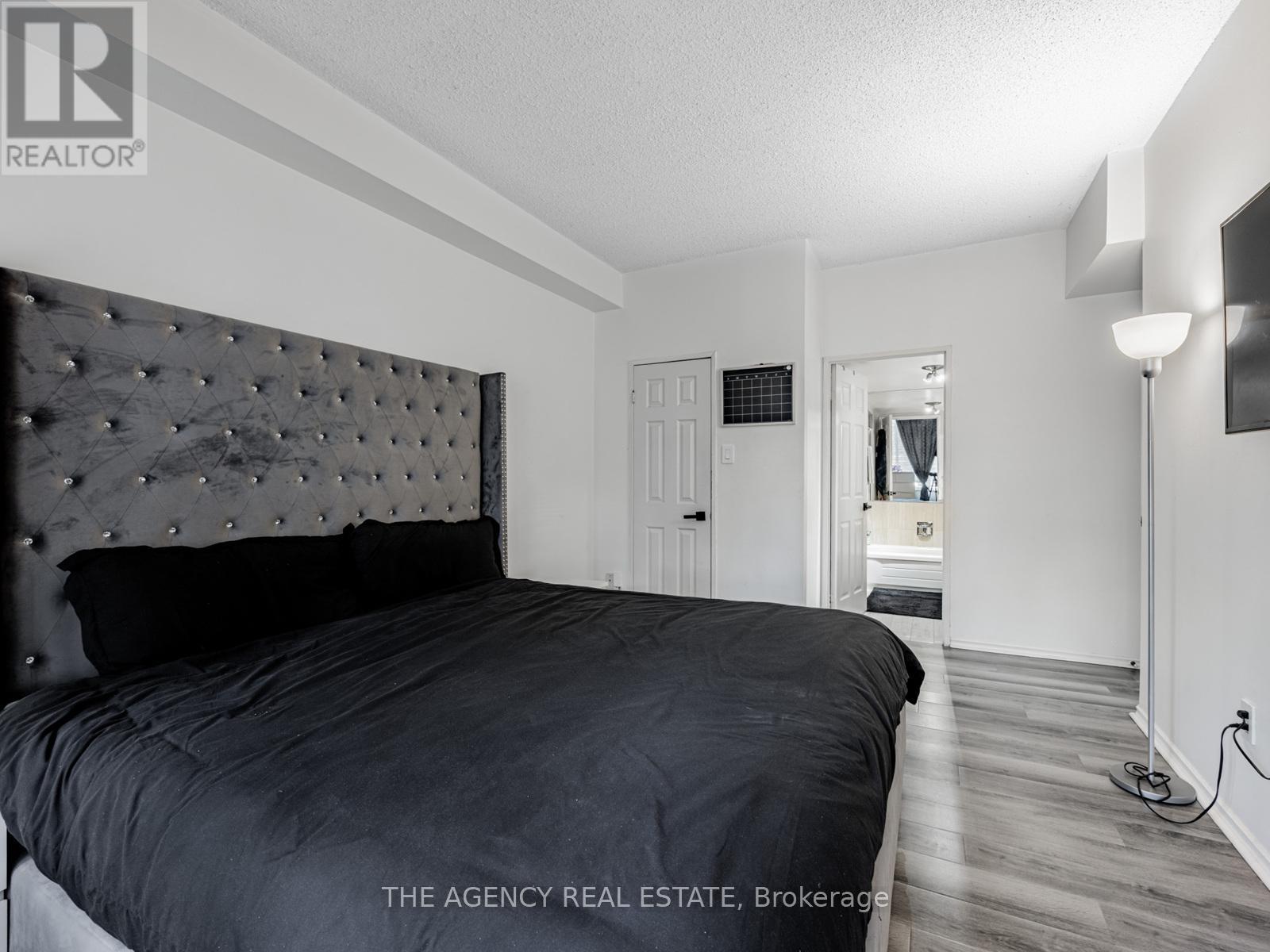 107 - 5 Lisa Street, Brampton, Ontario  L6T 4T4 - Photo 21 - W12091112