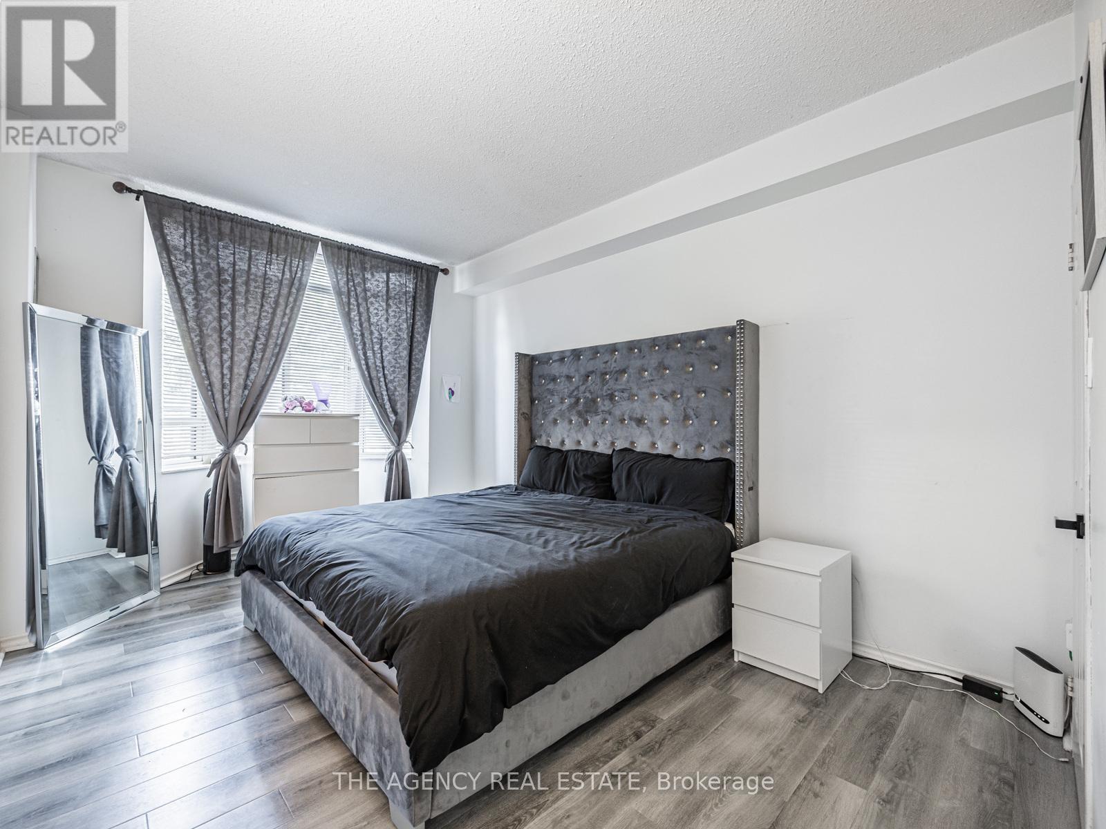 107 - 5 Lisa Street, Brampton, Ontario  L6T 4T4 - Photo 23 - W12091112