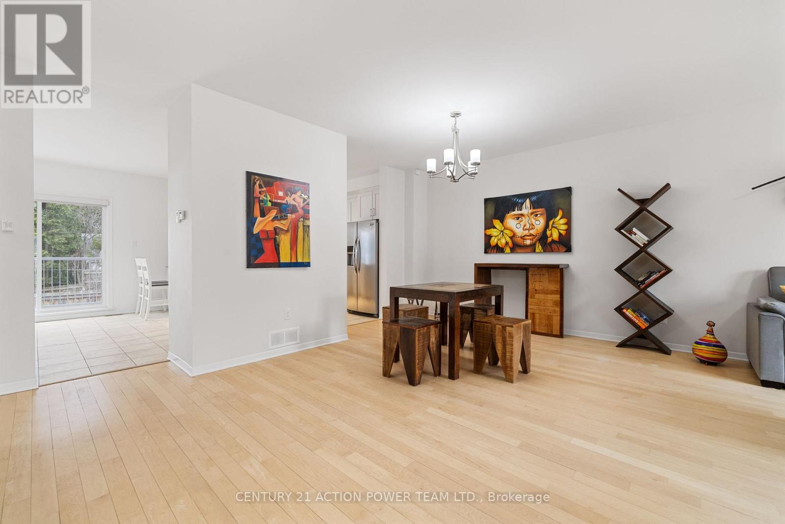 Property at 48 QUEEN-VICTORIA STREET image 4